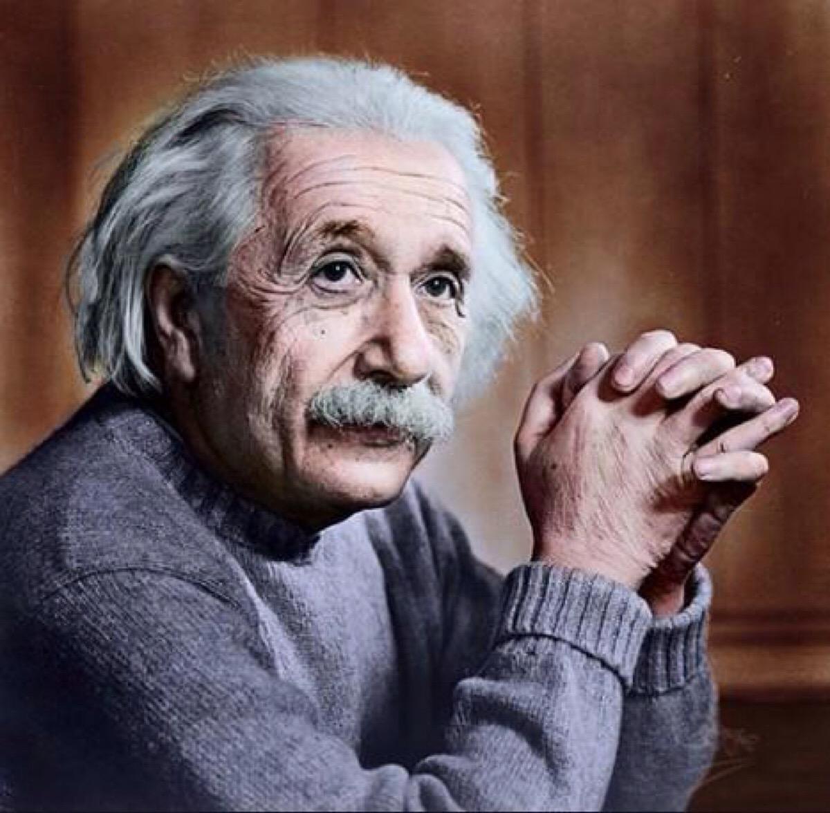 爱因斯坦是什么星座